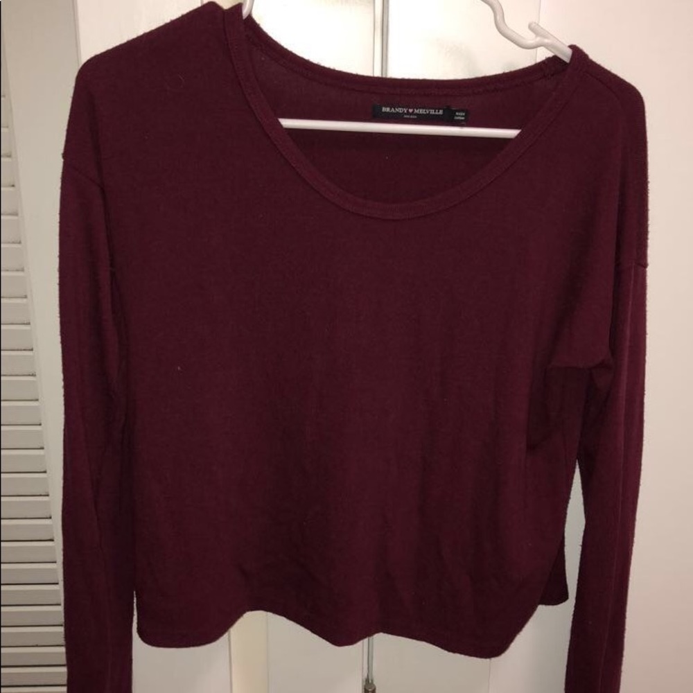 Never been worn Brandy Melville cropped sweater